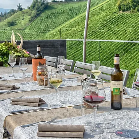 Inn Weingut Essgut Schlafgut Sabathihof-dillinger Glanz an der Weinstrasse