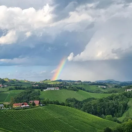 Weingut Essgut Schlafgut Sabathihof-dillinger 宾馆 Glanz an der Weinstraße