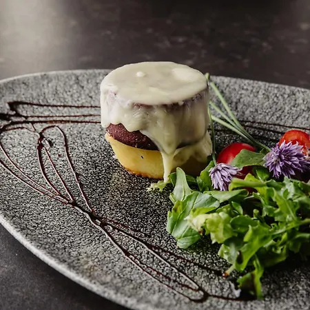 Weingut Essgut Schlafgut Sabathihof-dillinger Värdshus Glanz an der Weinstraße