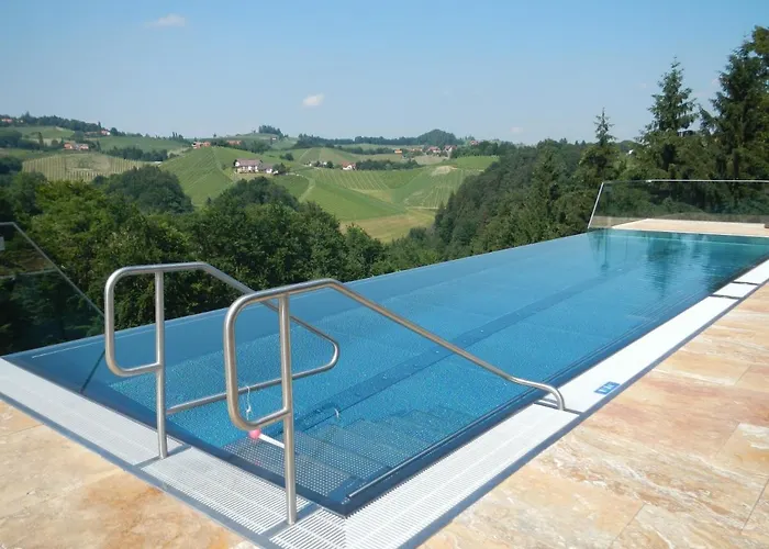 Weingut Essgut Schlafgut Sabathihof-dillinger * Glanz an der Weinstraße