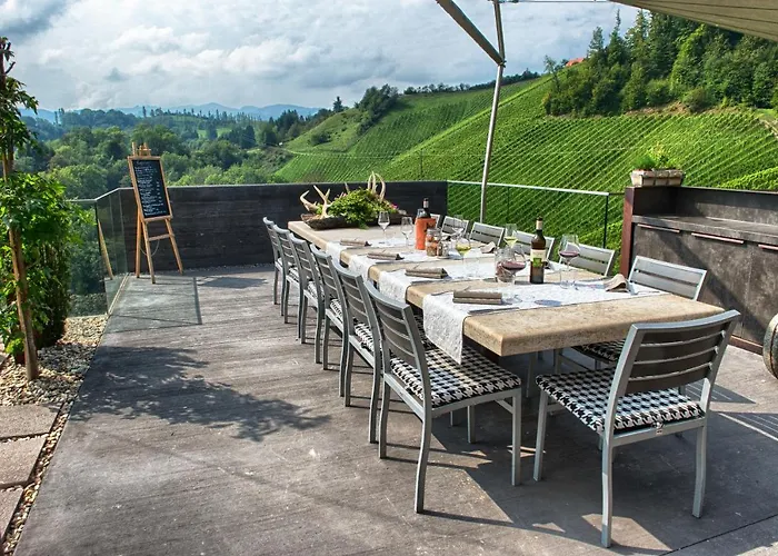 Weingut Essgut Schlafgut Sabathihof-dillinger Glanz an der Weinstraße