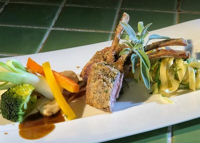 Weingut Essgut Schlafgut Sabathihof-dillinger بيت ريفي *