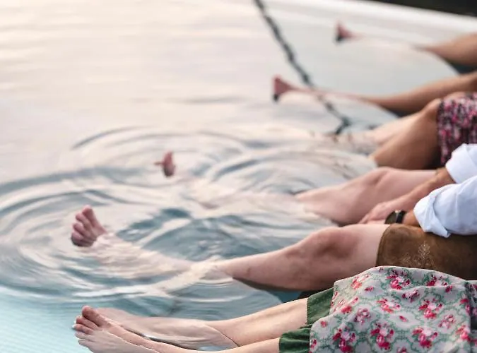 Weingut Essgut Schlafgut Sabathihof-dillinger * Glanz an der Weinstraße