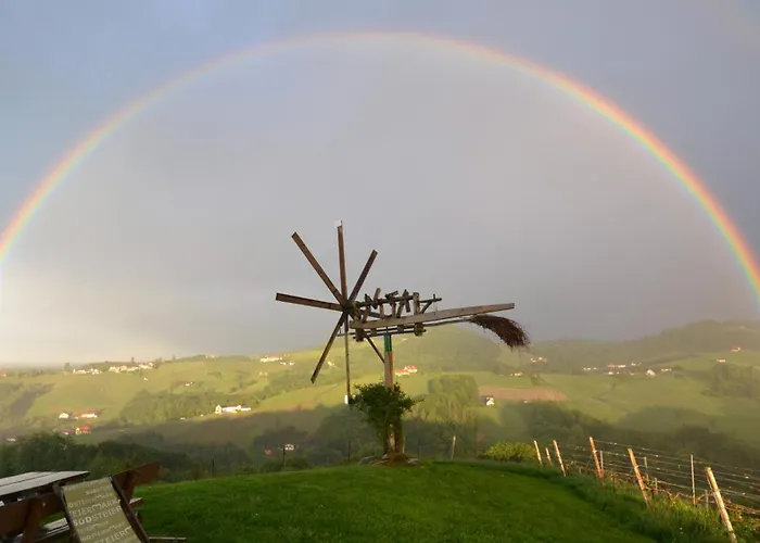 Weingut Essgut Schlafgut Sabathihof-dillinger * Glanz an der Weinstraße