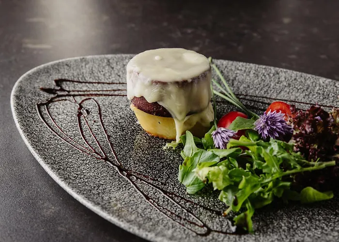 Weingut Essgut Schlafgut Sabathihof-dillinger Värdshus Glanz an der Weinstraße