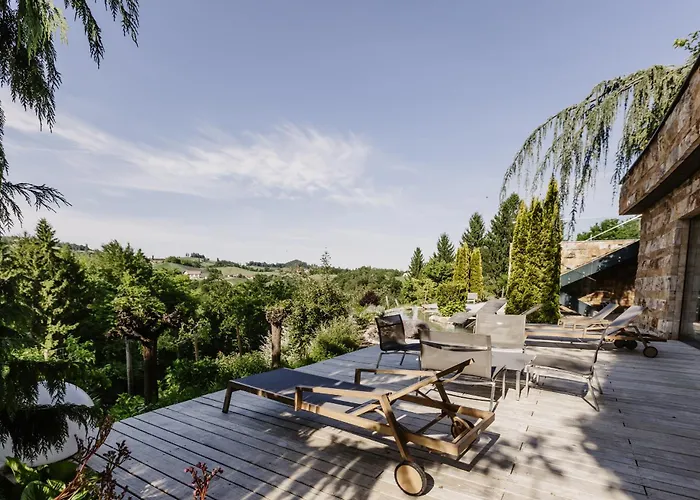 Weingut Essgut Schlafgut Sabathihof-dillinger Glanz an der Weinstraße